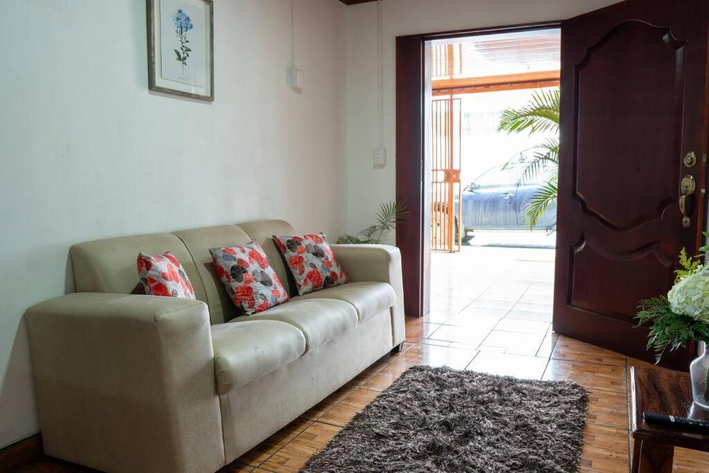 Tony'S House Villa La Fortuna Екстериор снимка